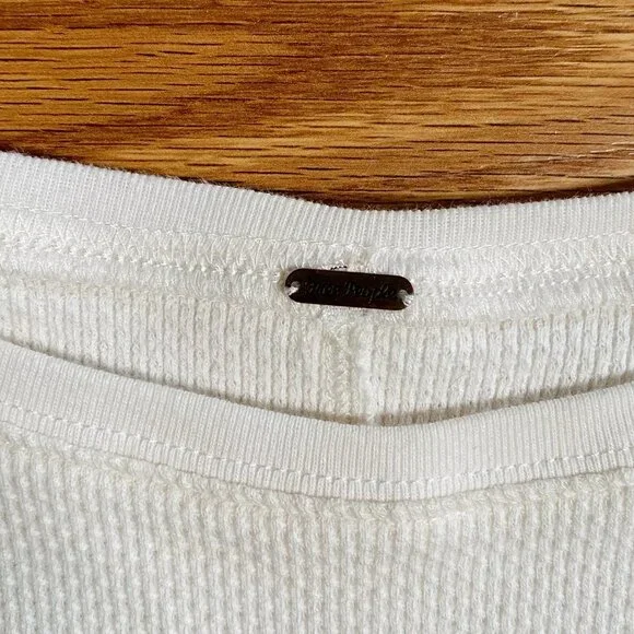 Free People Newbie Rosy Cuff Ski Thermal Top Long Sleeve Fitted Waffle Shirt - Picture 4 of 8